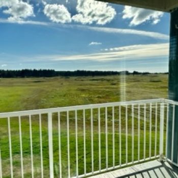 Bedroom Unit w:Studio Kitchenette View3